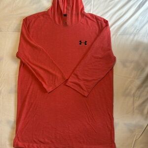 Women’s Under Armour Shirt